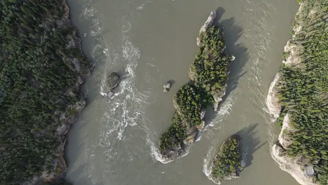 Five Finger Rapids im Yukon River aus der Luft
